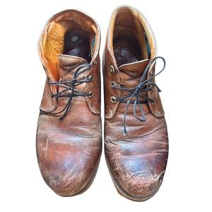 Vintage 8 1/2 Timberlands Oil Resistant Leather chukka boots Made in USA